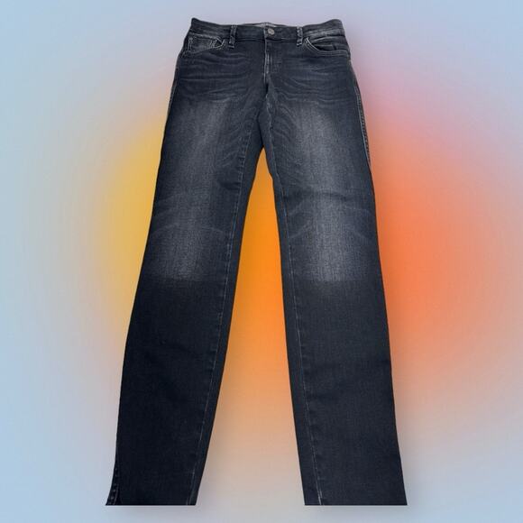 GUESS Women’s 27 Black Skinny Jeans - Picture 5 of 5